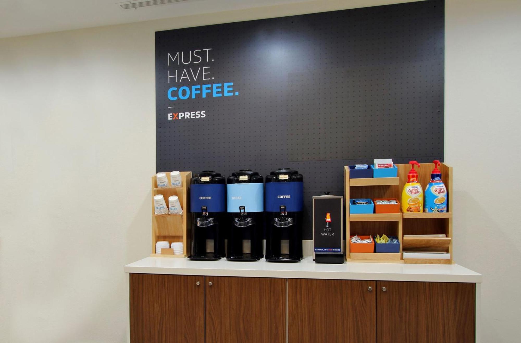 Holiday Inn Express & Suites Hawthorne - Elmsford North By Ihg Ngoại thất bức ảnh